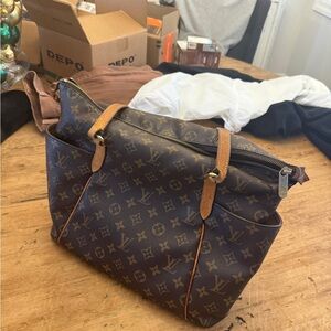 Louis Vuitton Brown Monogram Handbag